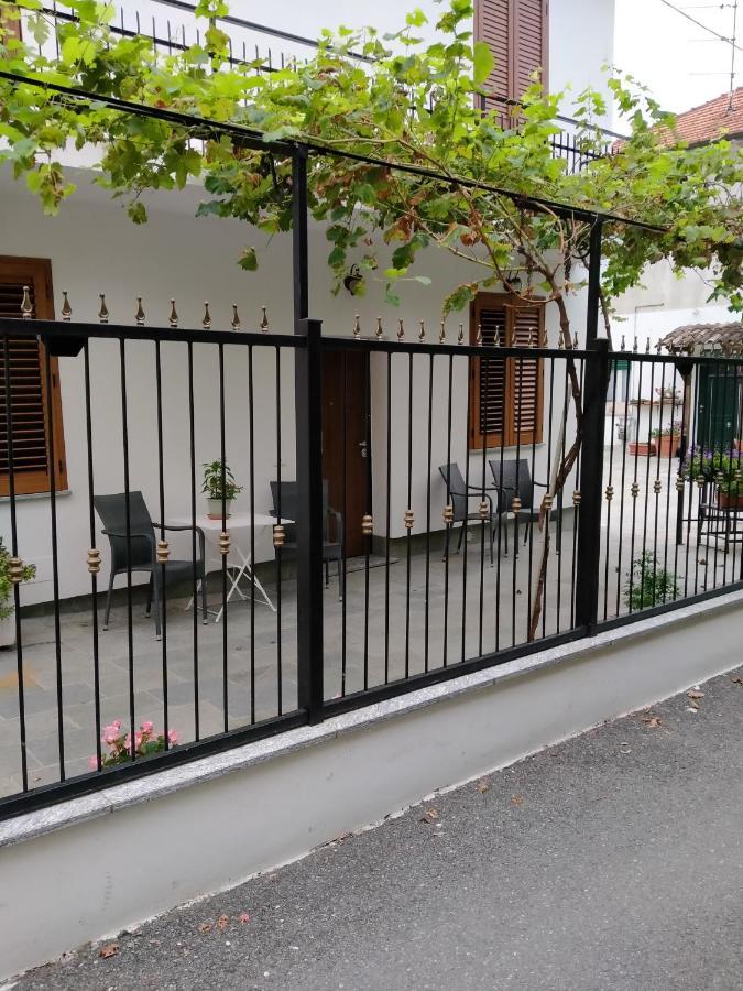Casa Vacanza Volintiru Villa Como Exterior photo